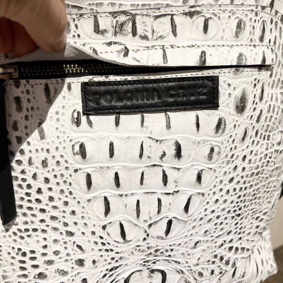 Polonia Cruz Leather Bag / Backpack. White With Black - Picture 5 of 15